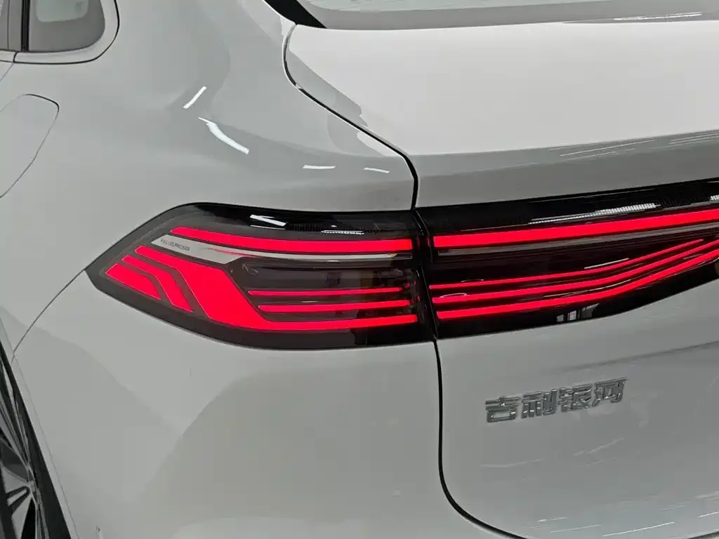 Geely Galaxy A7 EM — фото 4