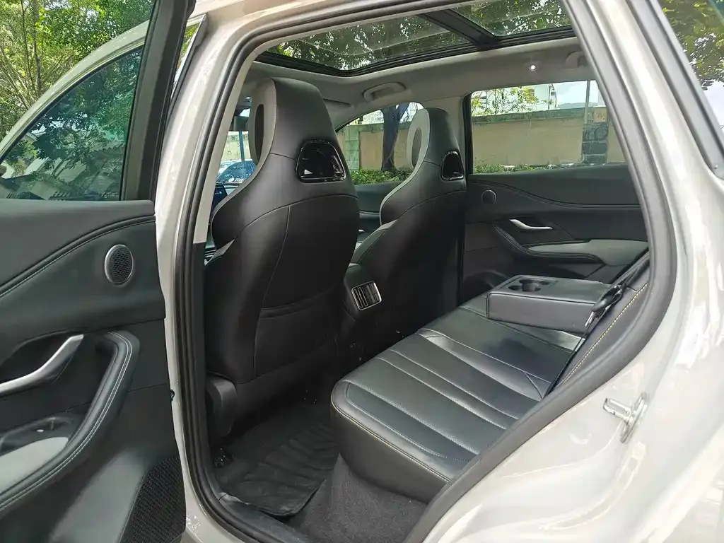 BYD Seal 05 DM-i — фото 2