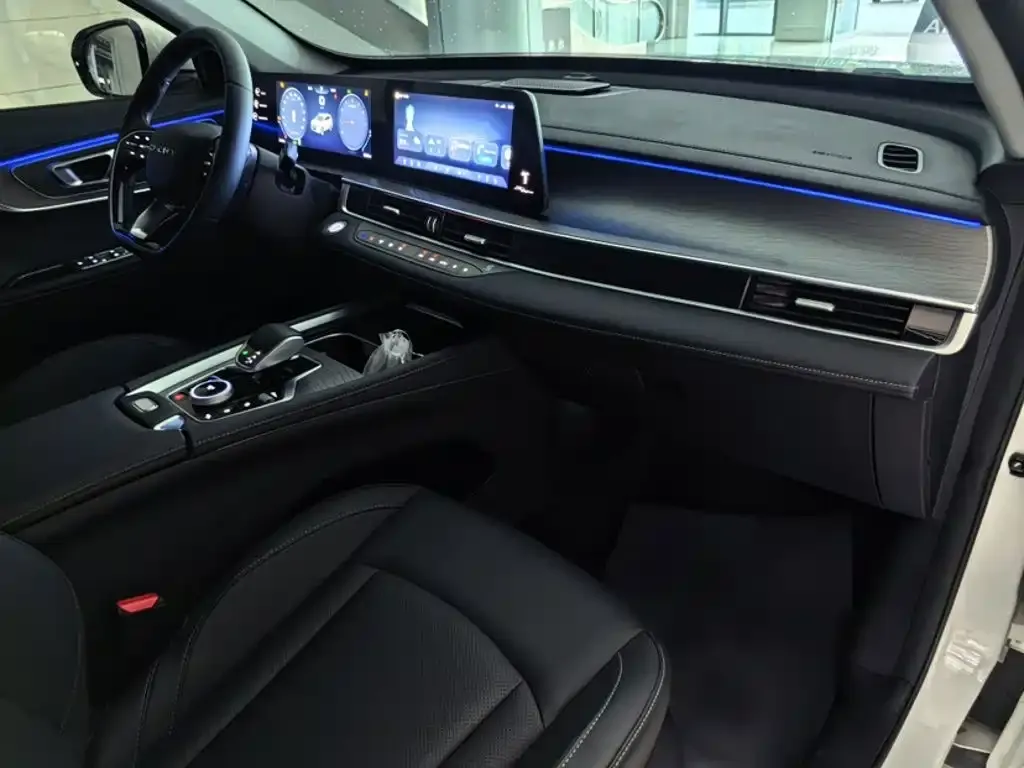 Chery Tiggo 8 PRO — фото 3
