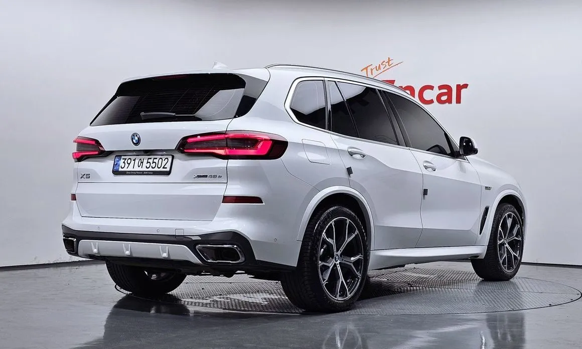 BMW X5 — фото 9