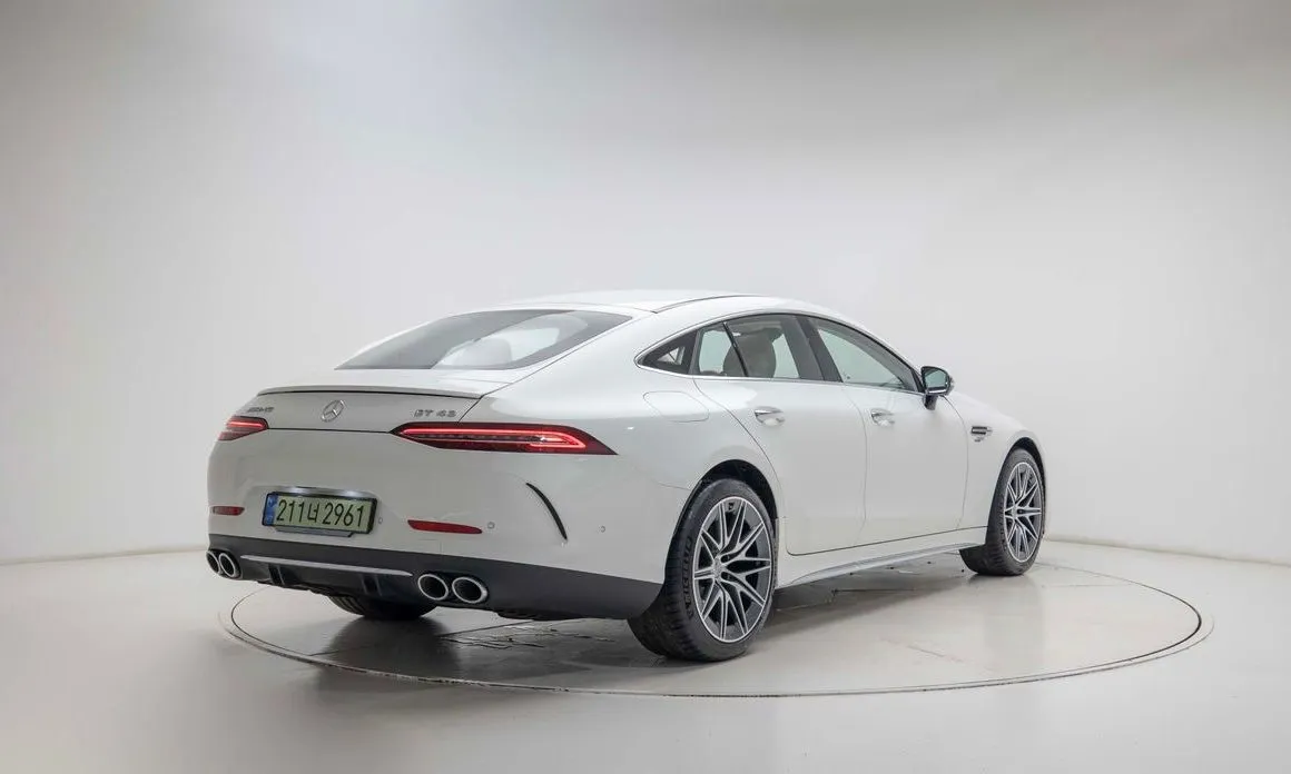 Mercedes-Benz AMG GT — фото 2