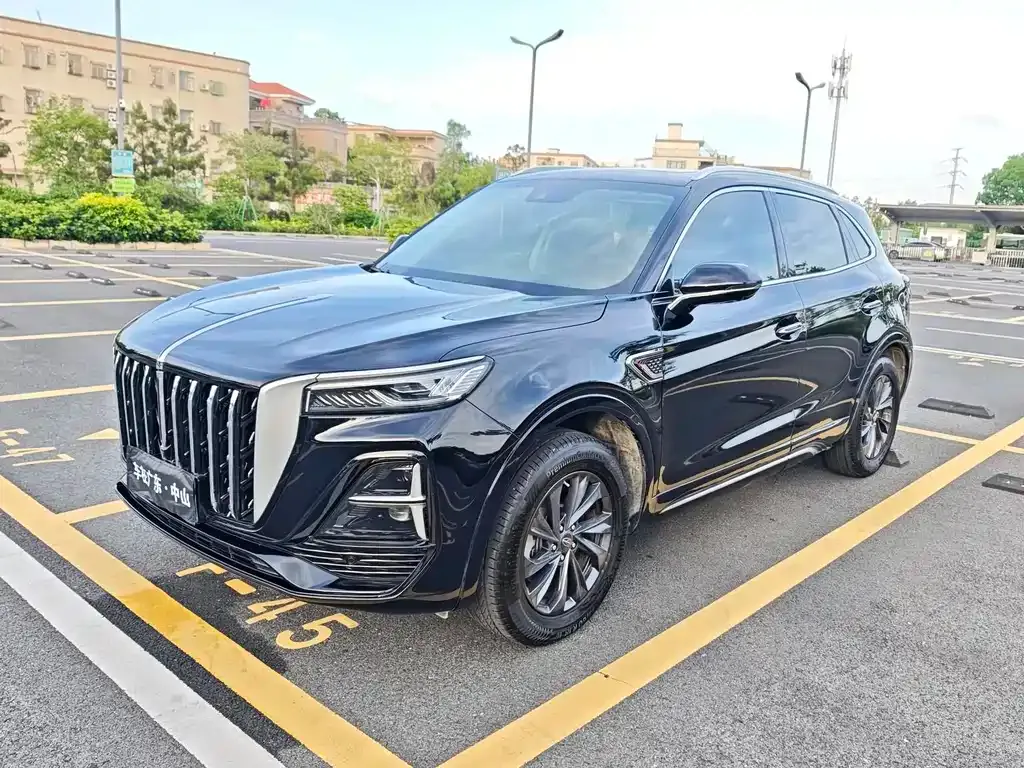 Hongqi HS5 — фото 1