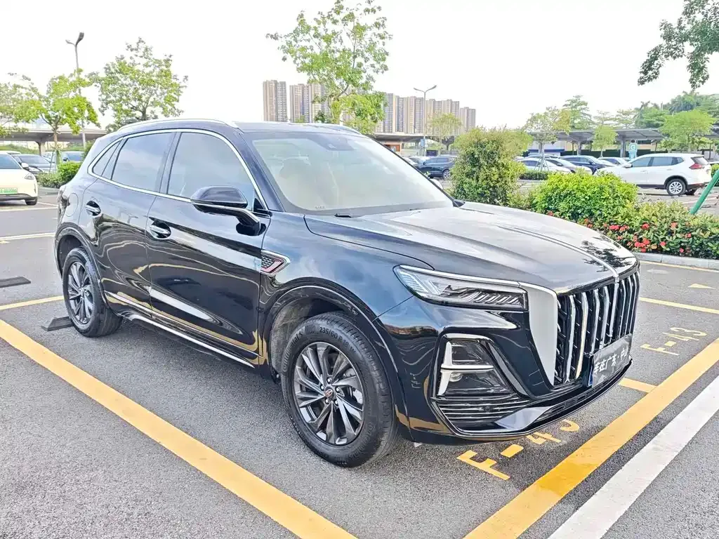Hongqi HS5 — фото 10