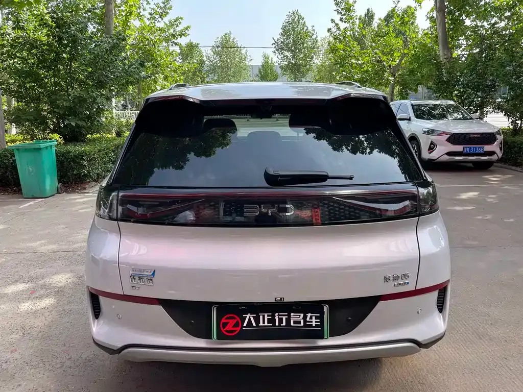 BYD Hiace 05 EV — фото 7