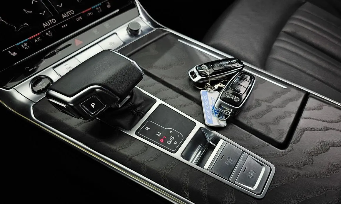 Audi A6 — фото 6