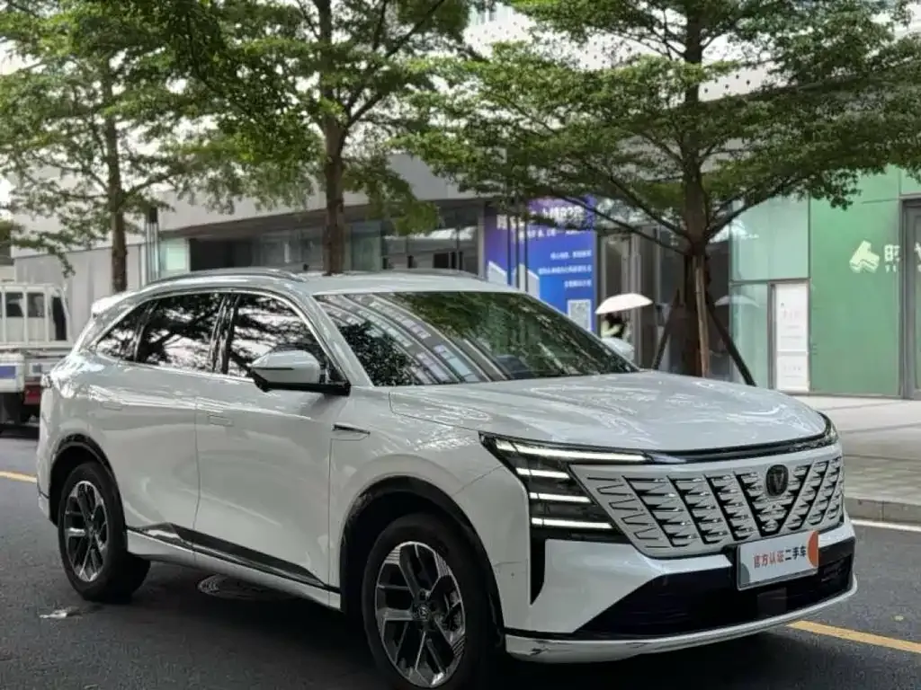 Changan CS75PLUS — фото 9