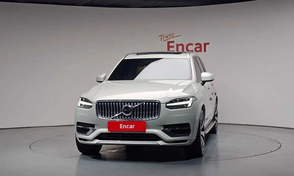 Volvo XC90 — фото 6