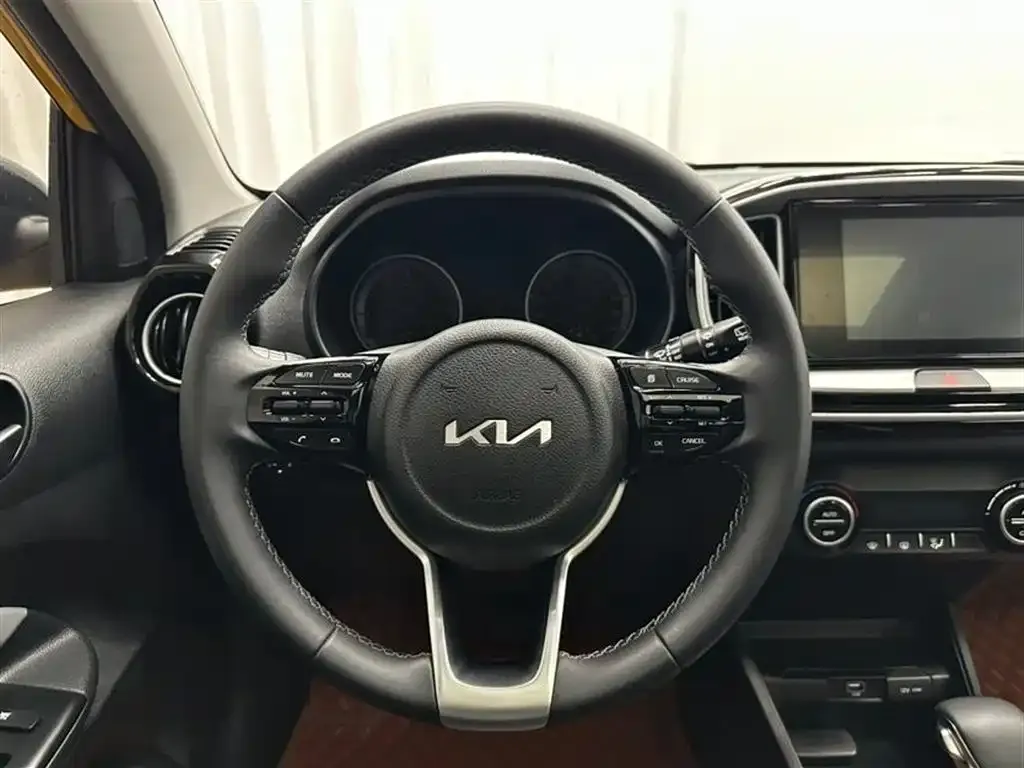 Kia KX1 — фото 7