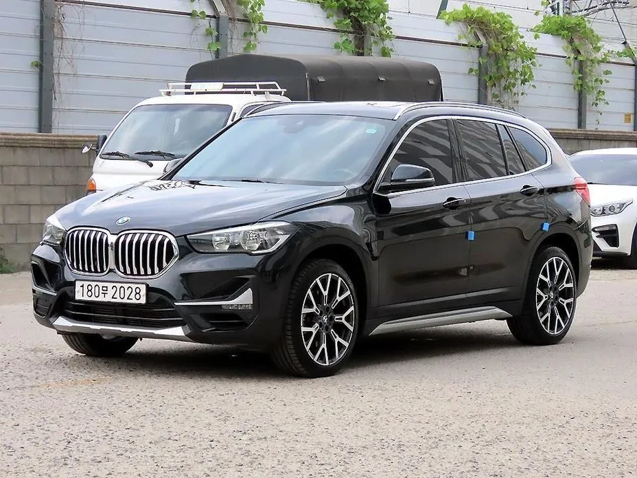 BMW X1 — фото 9