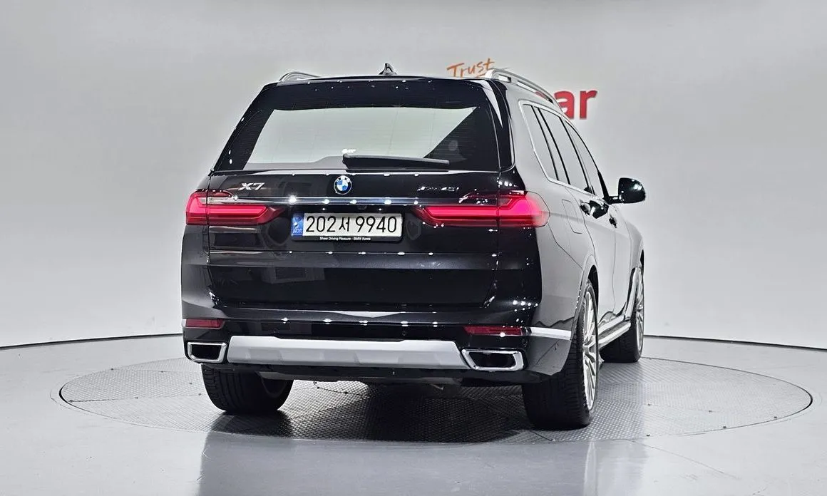 BMW X7 — фото 4
