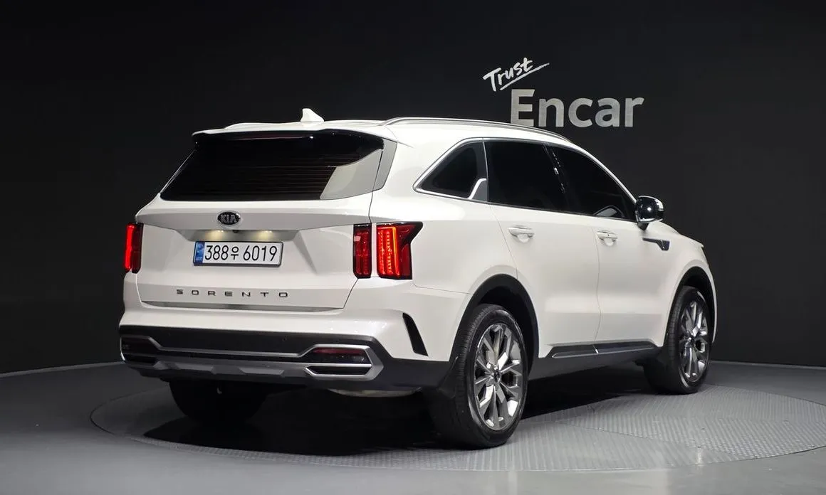 Kia Sorento — фото 2