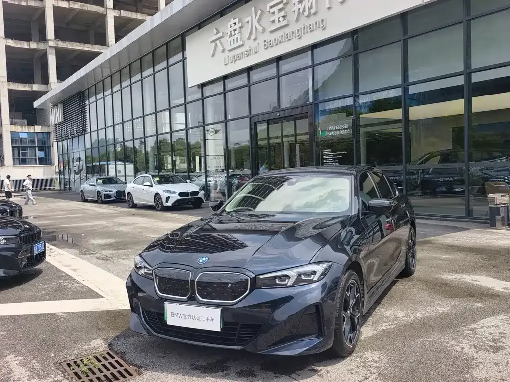 BMW i3 — фото 1