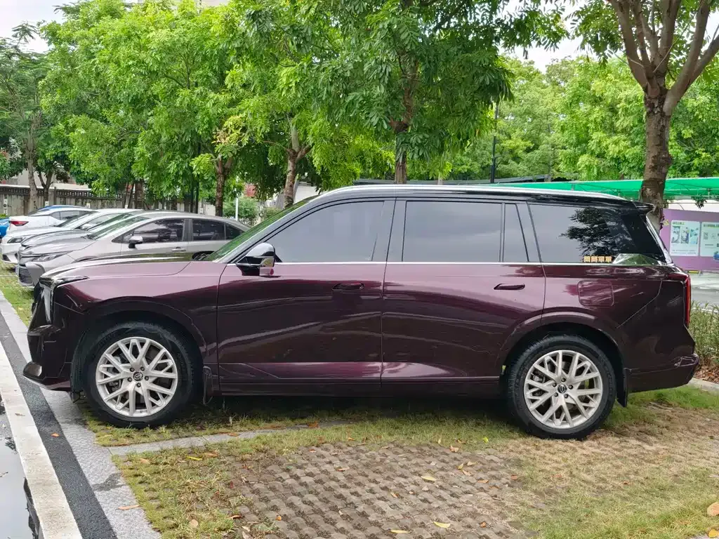 GAC Motor Trumpchi ES9 — фото 9