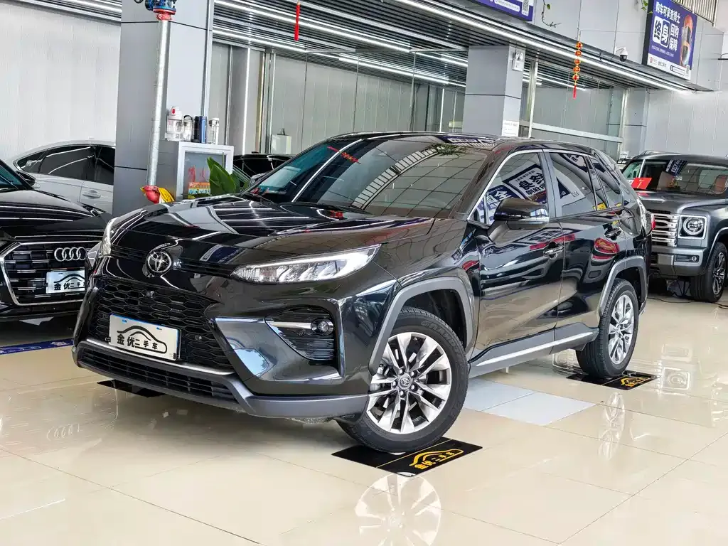 Toyota Wildlander — фото 1