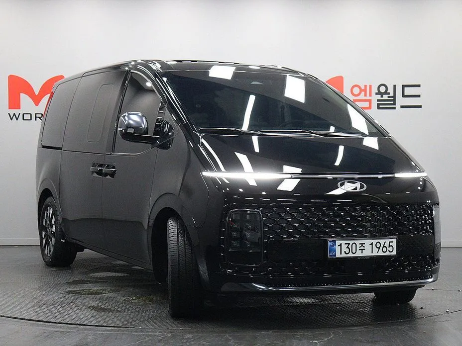Hyundai Staria — фото 3