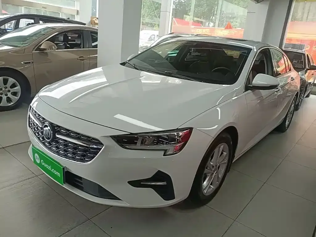 Buick Regal — фото 10