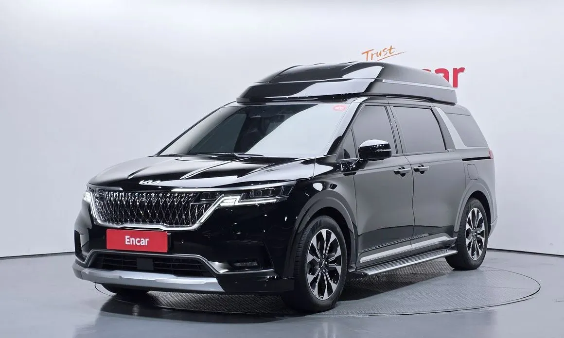 Kia Carnival — фото 1