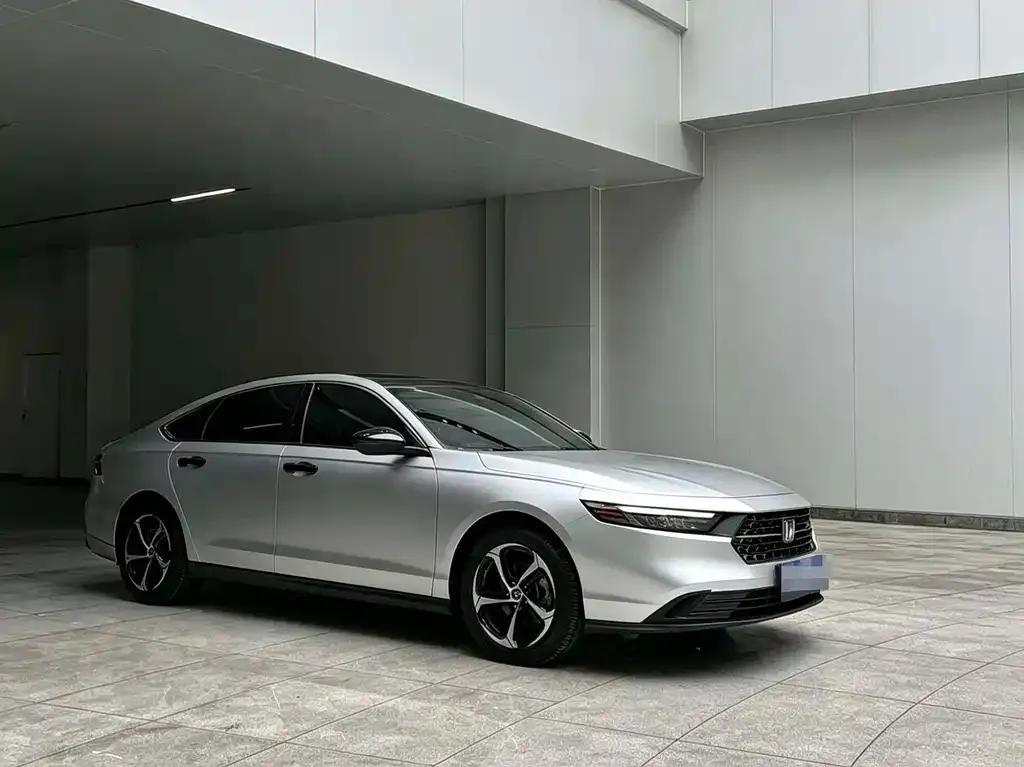 Honda Accord — фото 5