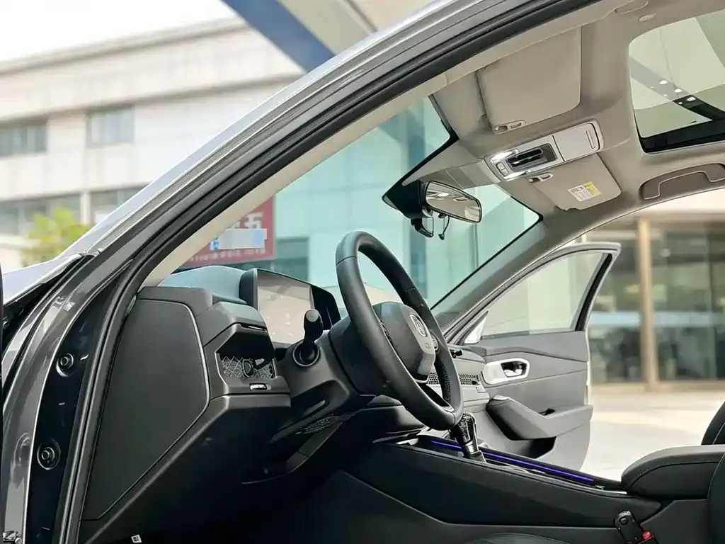 Honda Accord — фото 8