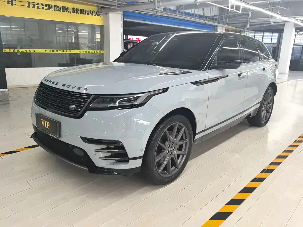 Land Rover Velar — фото 1