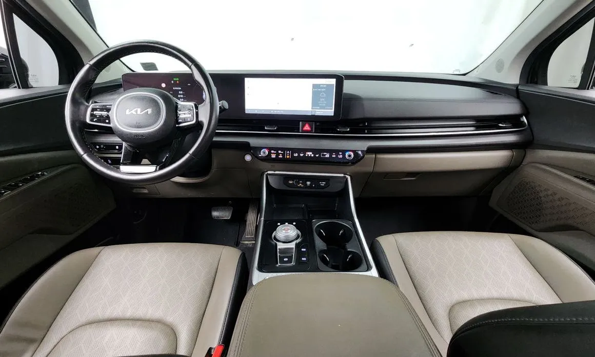 Kia Carnival — фото 2