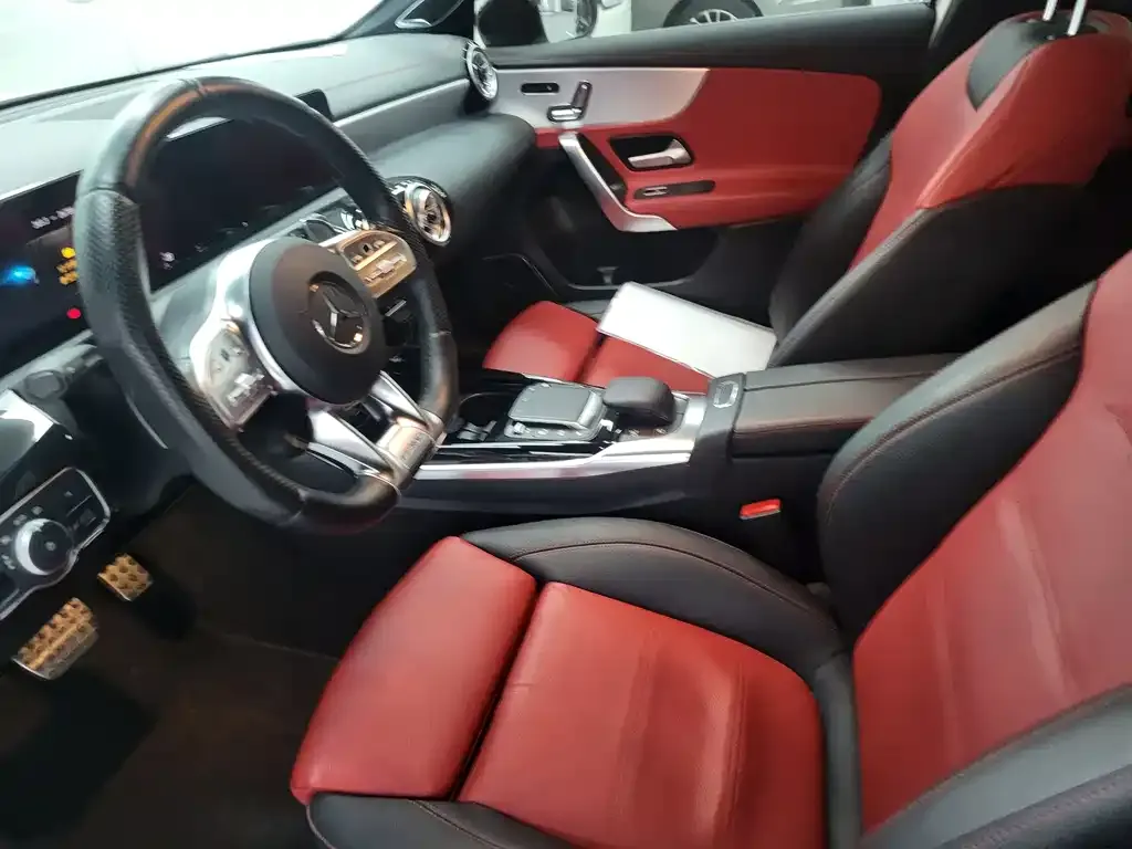 Mercedes-Benz A-Class AMG — фото 4