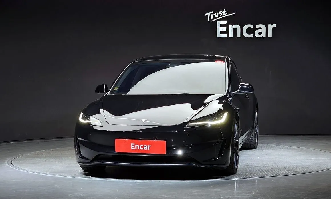 Tesla Model 3 — фото 2