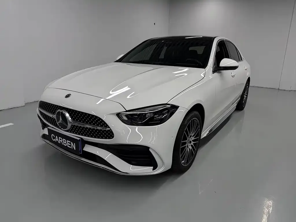 Mercedes-Benz C-Class — фото 1