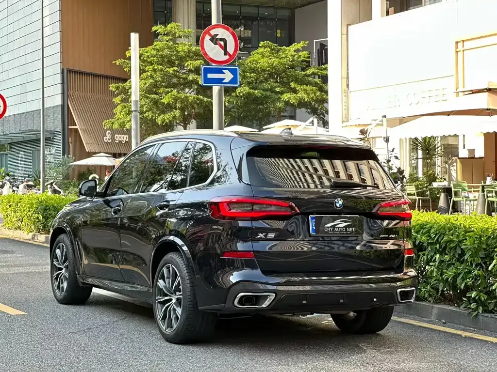 BMW X5 (Import) — фото 7