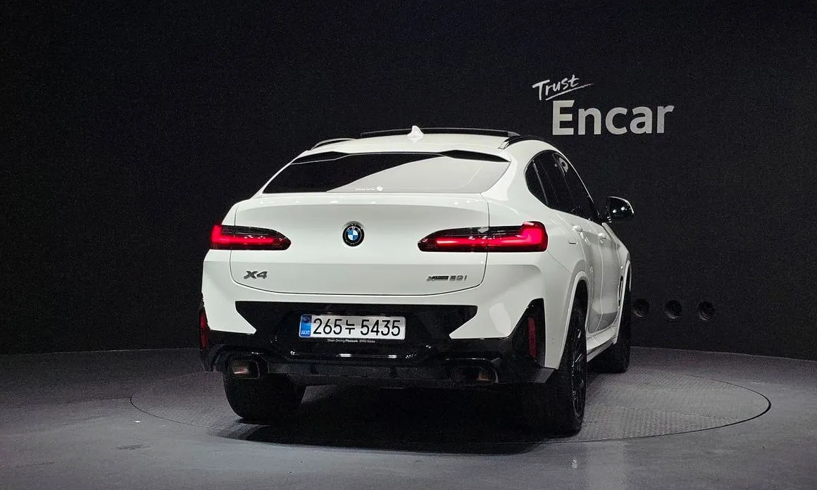 BMW X4 — фото 8