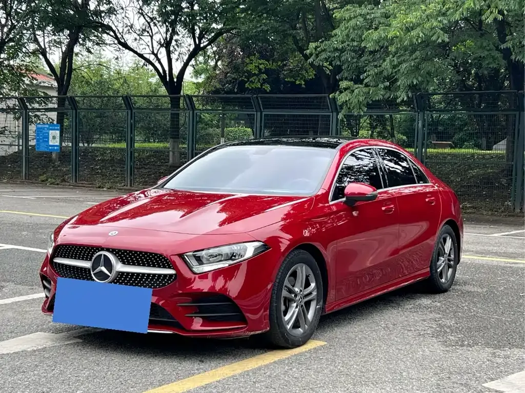 Mercedes-Benz A-Class — фото 1