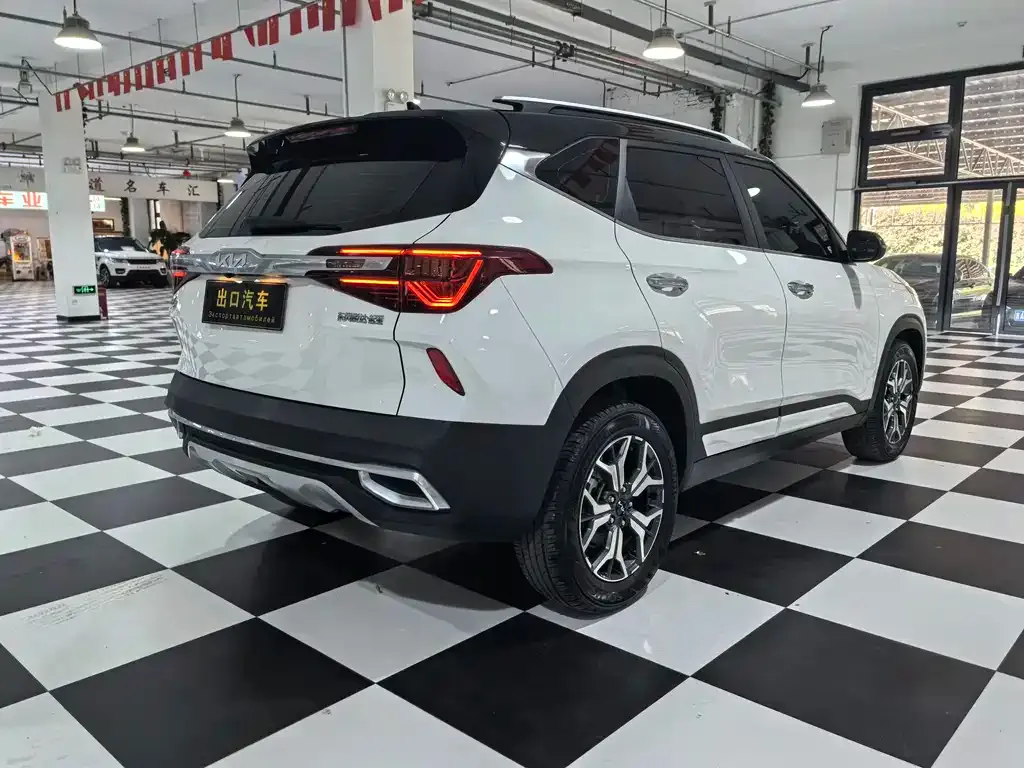 Kia KX3 — фото 3