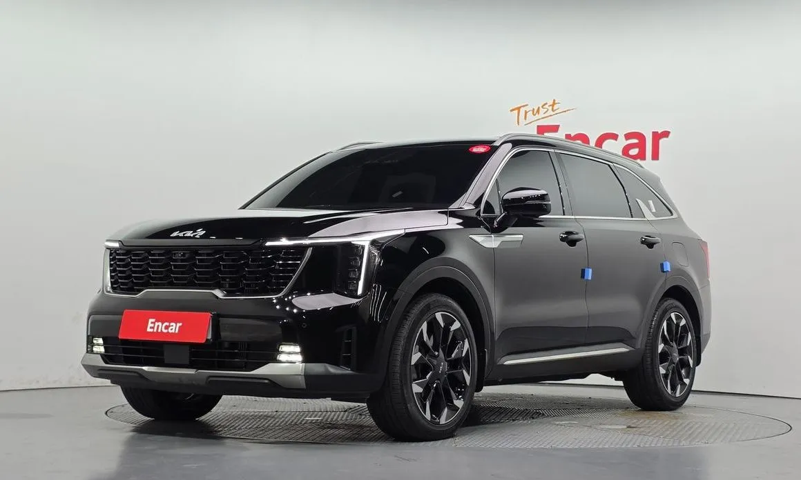 Kia Sorento — фото 1