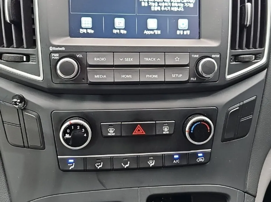 Hyundai Starex — фото 4