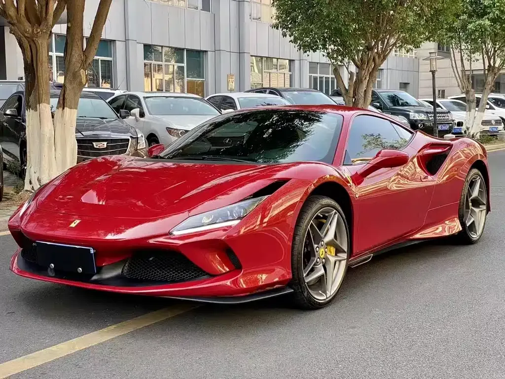 Ferrari F8 — фото 1