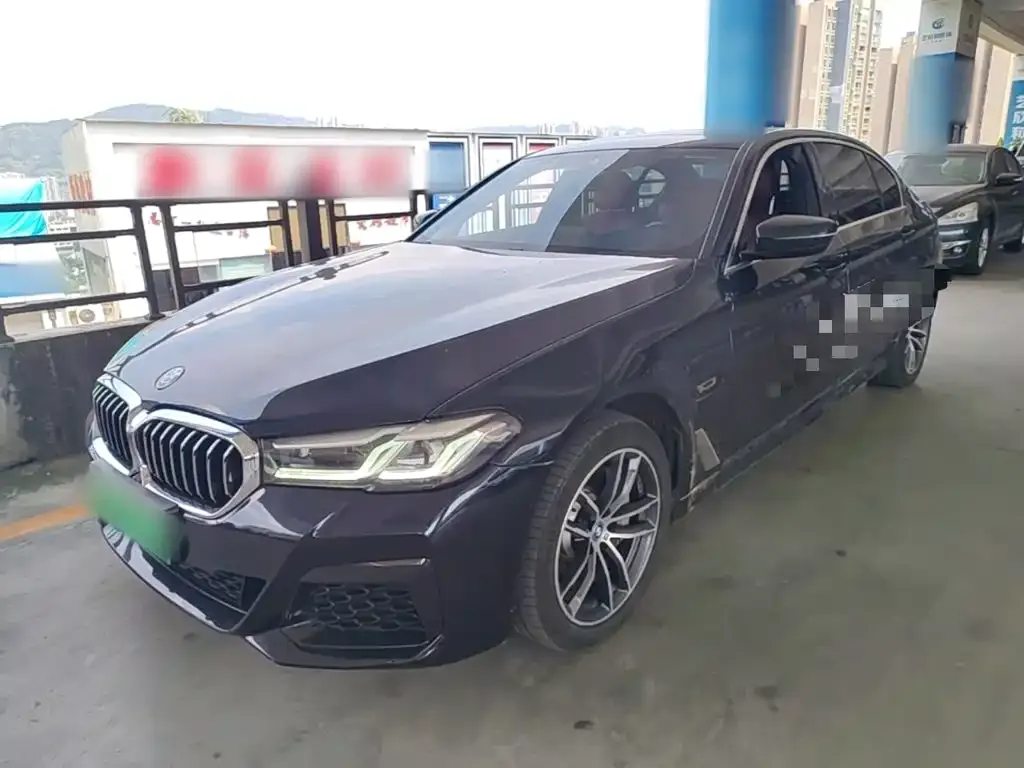 BMW 5 Series New Energy — фото 1