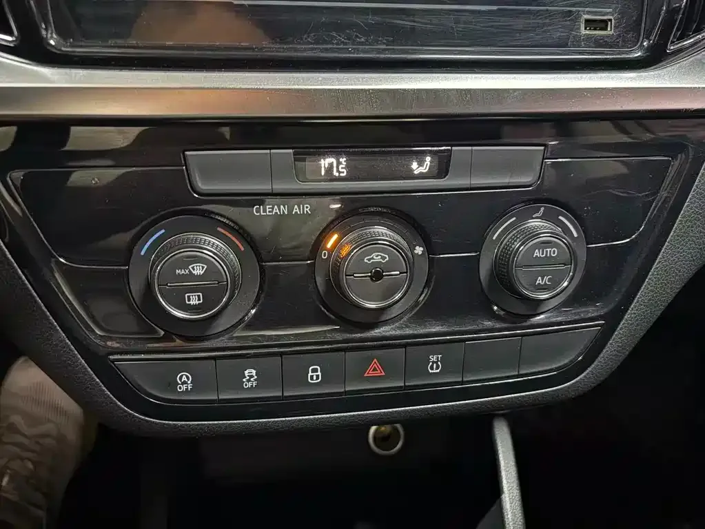 Skoda Kamiq — фото 3