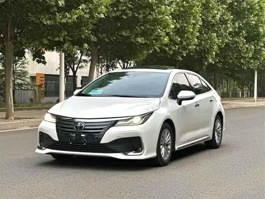 Toyota Allion — фото 1