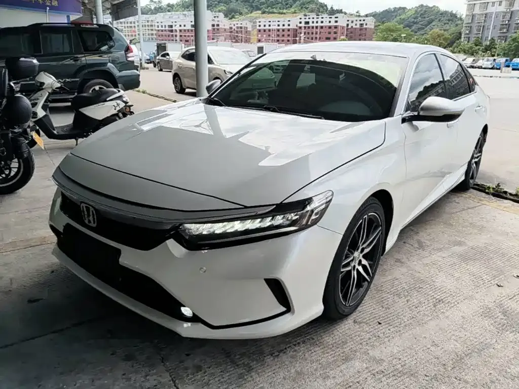 Honda Inspire — фото 1