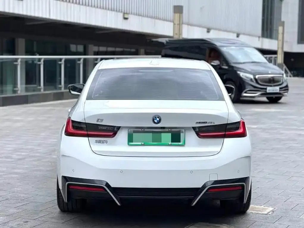 BMW i3 — фото 3