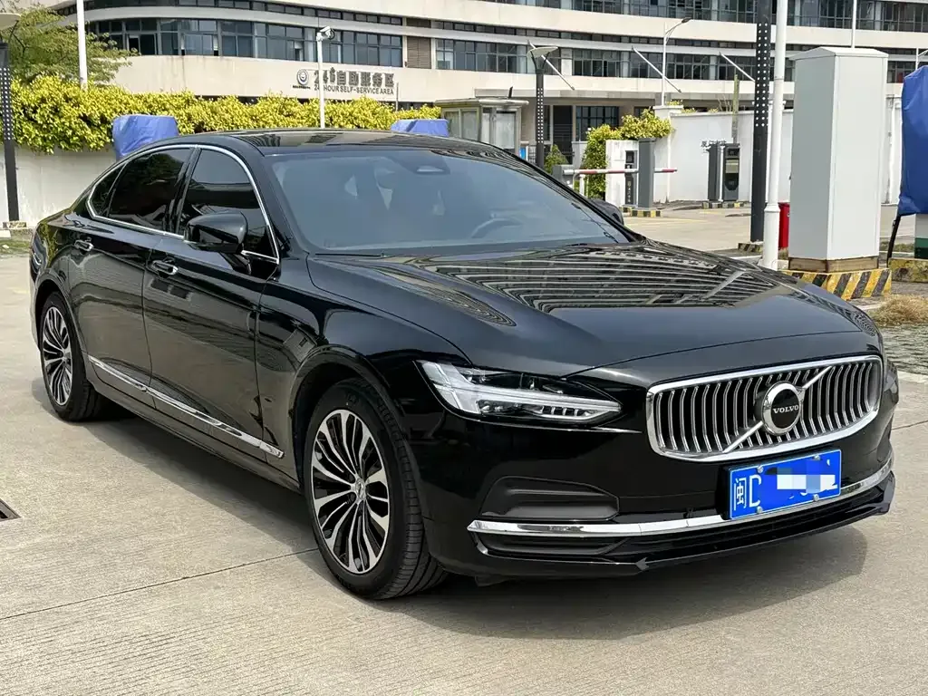 Volvo S90 — фото 5