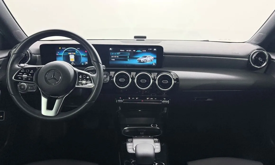 Mercedes-Benz A-Class — фото 2