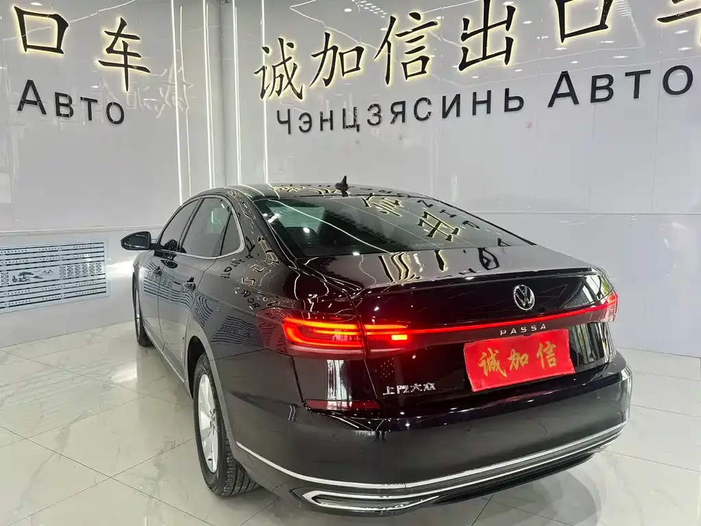 Volkswagen Passat — фото 4