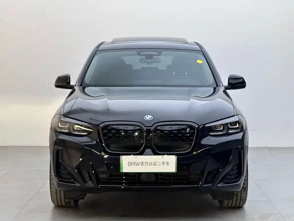 BMW iX3 — фото 5