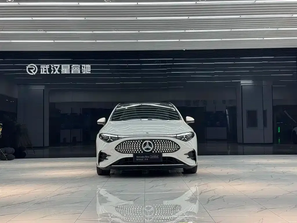 Mercedes-Benz CLA PHEV — фото 6