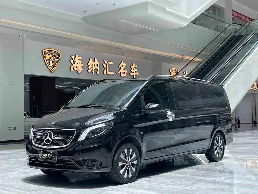 Mercedes-Benz Vito — фото 1