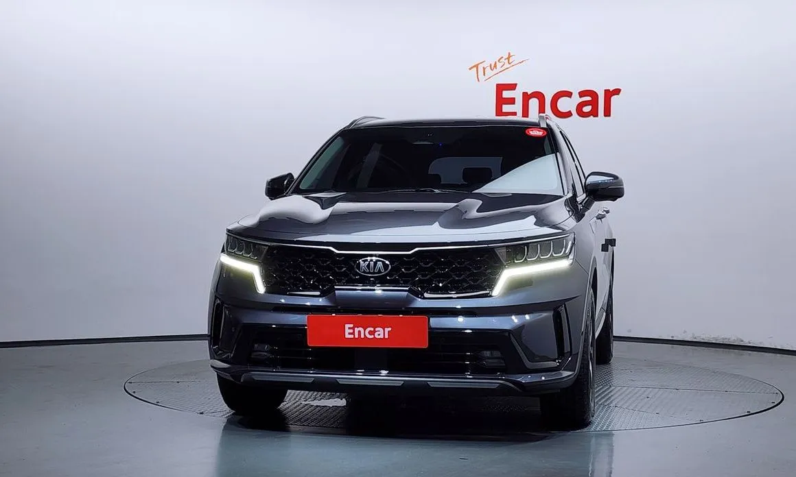 Kia Sorento — фото 9