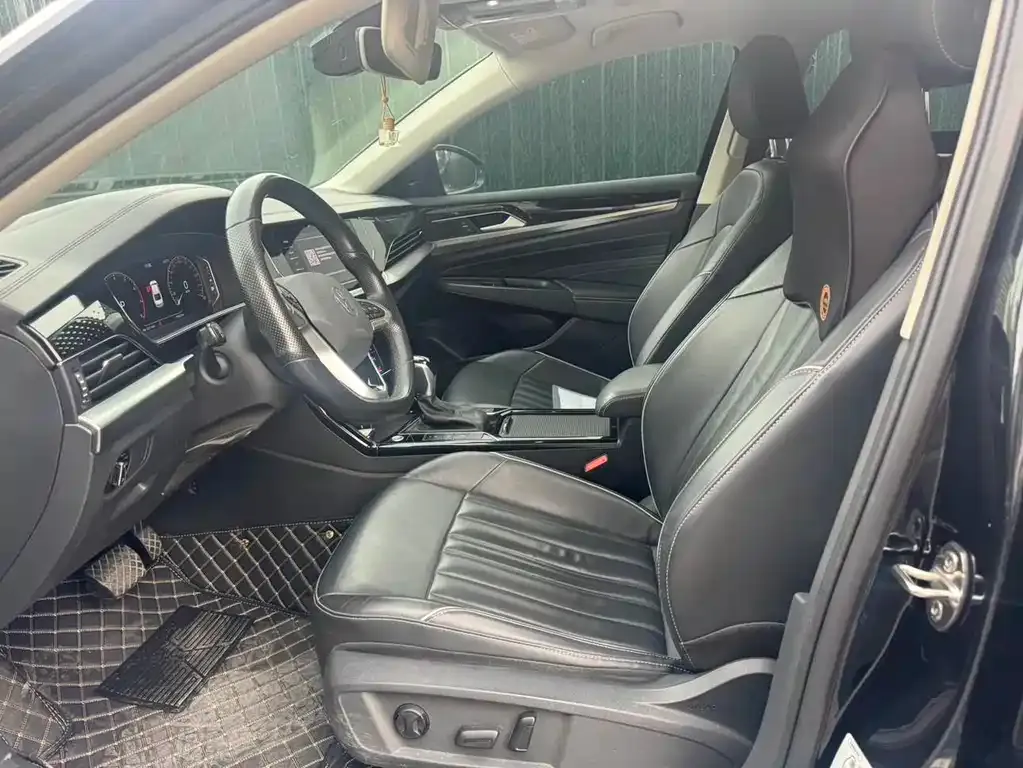 Volkswagen Passat — фото 4