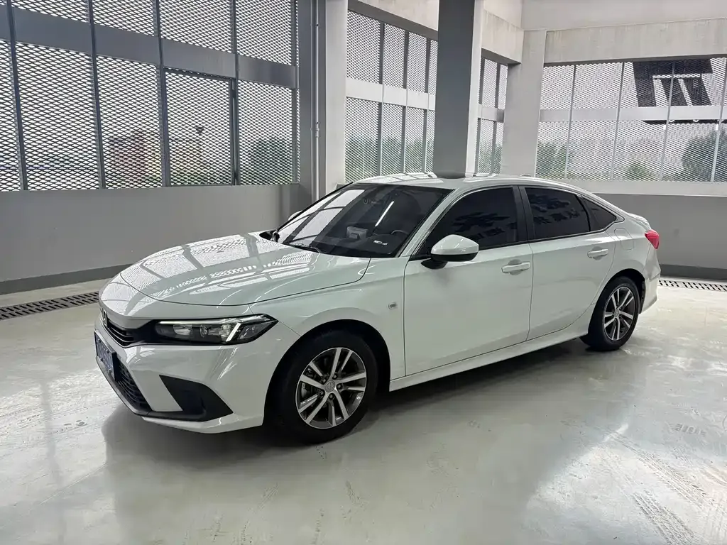 Honda Civic — фото 1