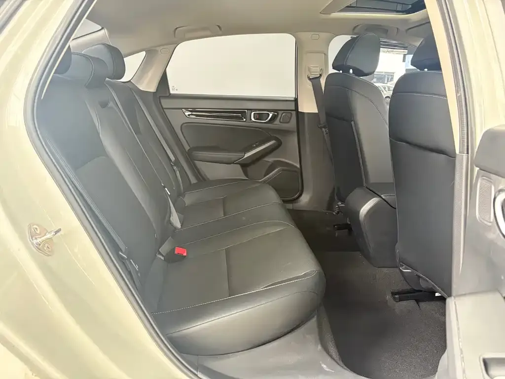 Honda Civic — фото 9